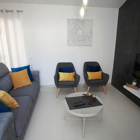A Palmeira Apartment