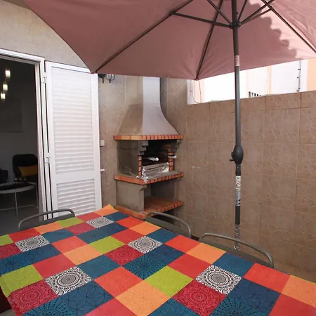 A Palmeira Apartment *