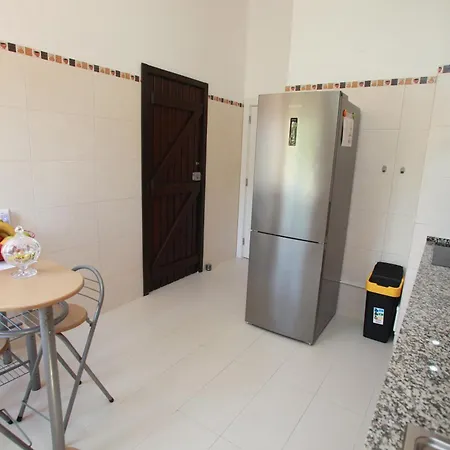 A Palmeira Apartment *